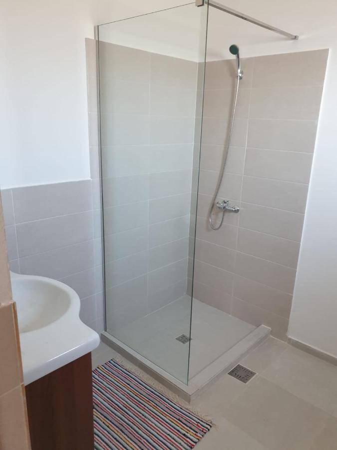 Casuta De La Munte Hotel Sfodea Ngoại thất bức ảnh